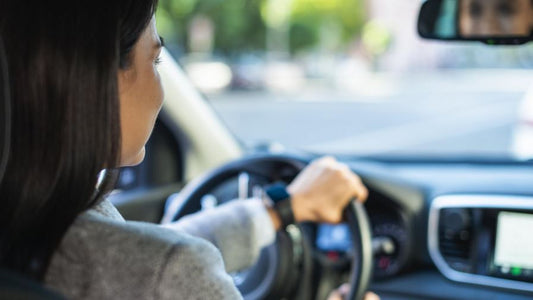 ¿Qué debes revisar antes de comprar un auto seminuevo?