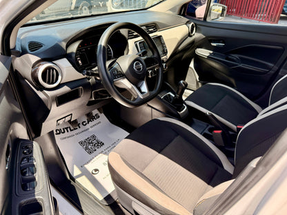 Versa Advance 2020
