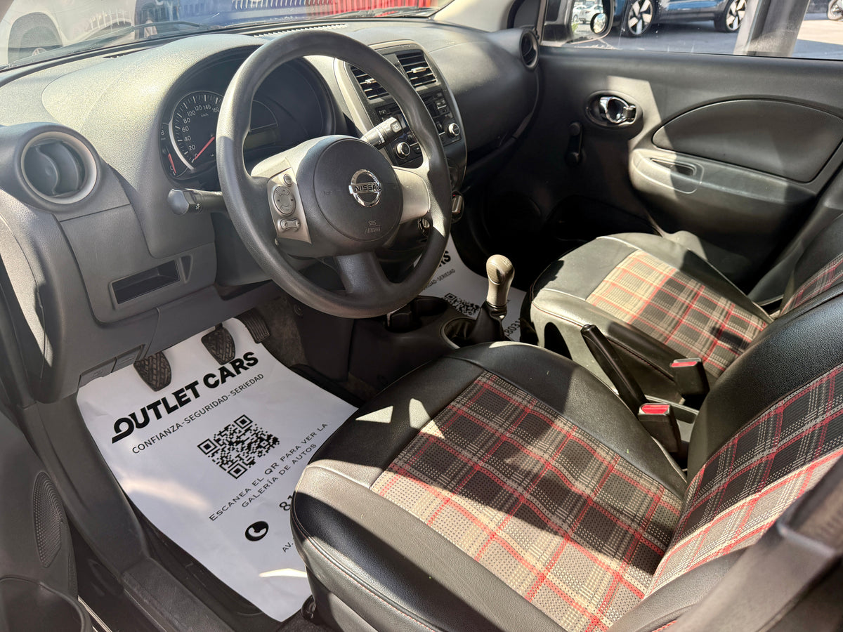Nissan March 2017