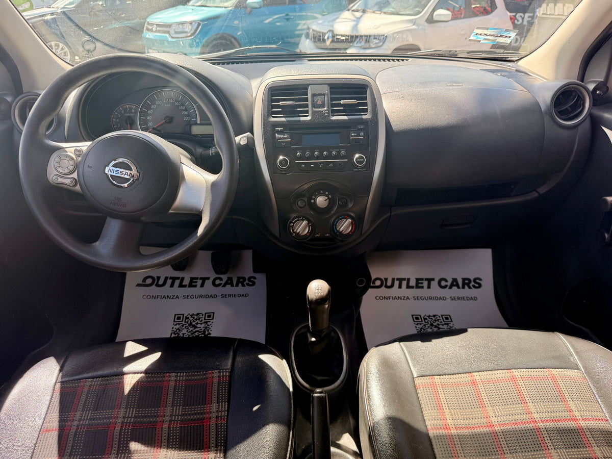 Nissan March 2017