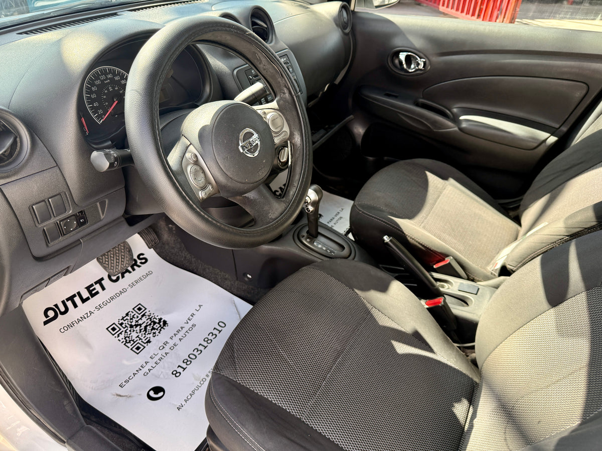 Nissan Versa Sense 2014