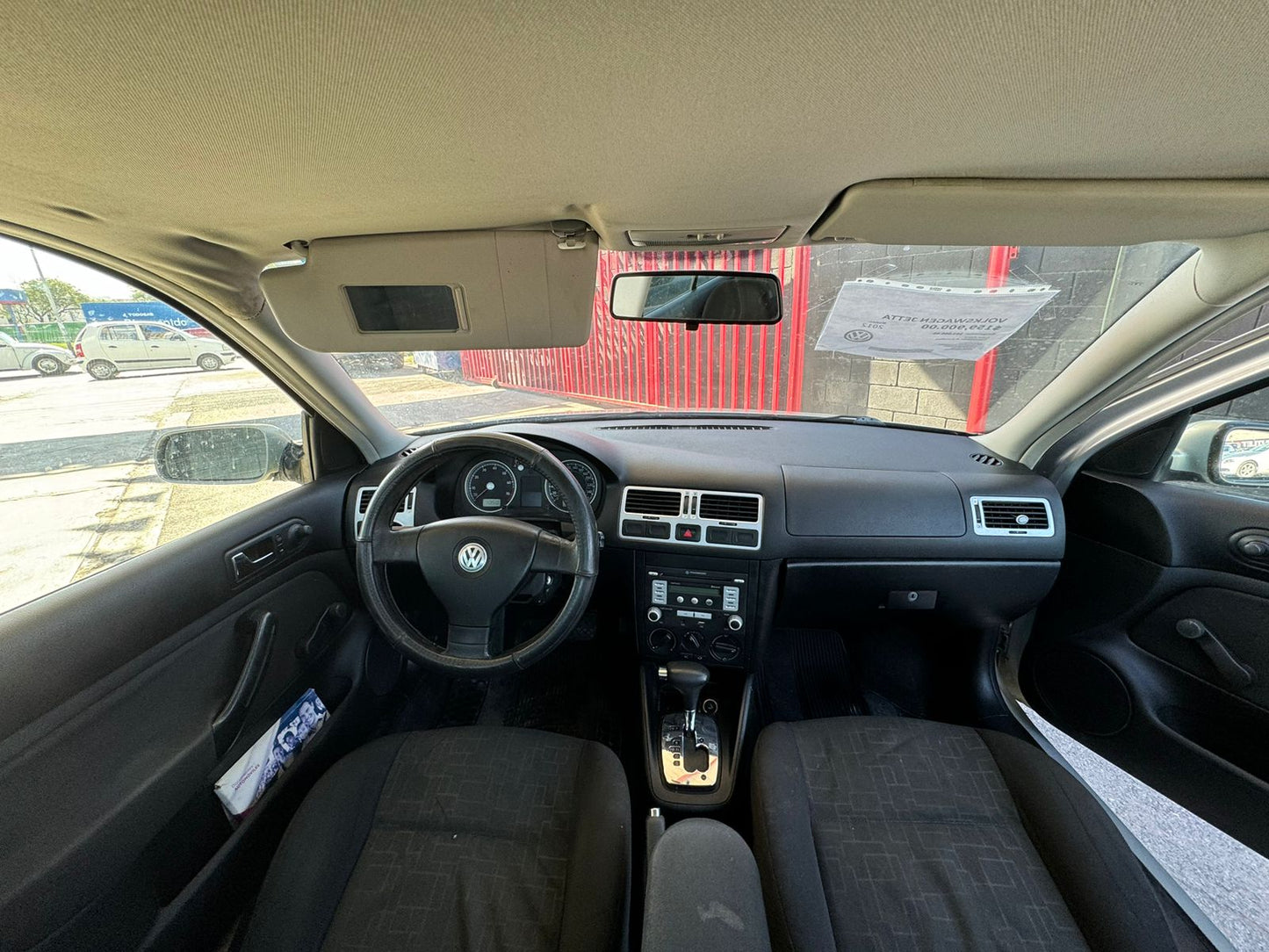 VOLKSWAGEN JETTA 2012