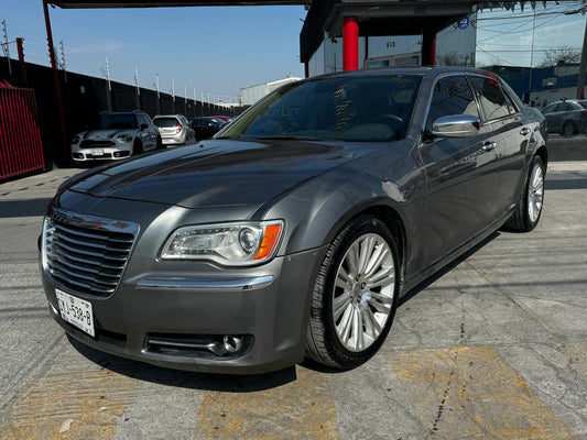 CHRYSLER 300 2012