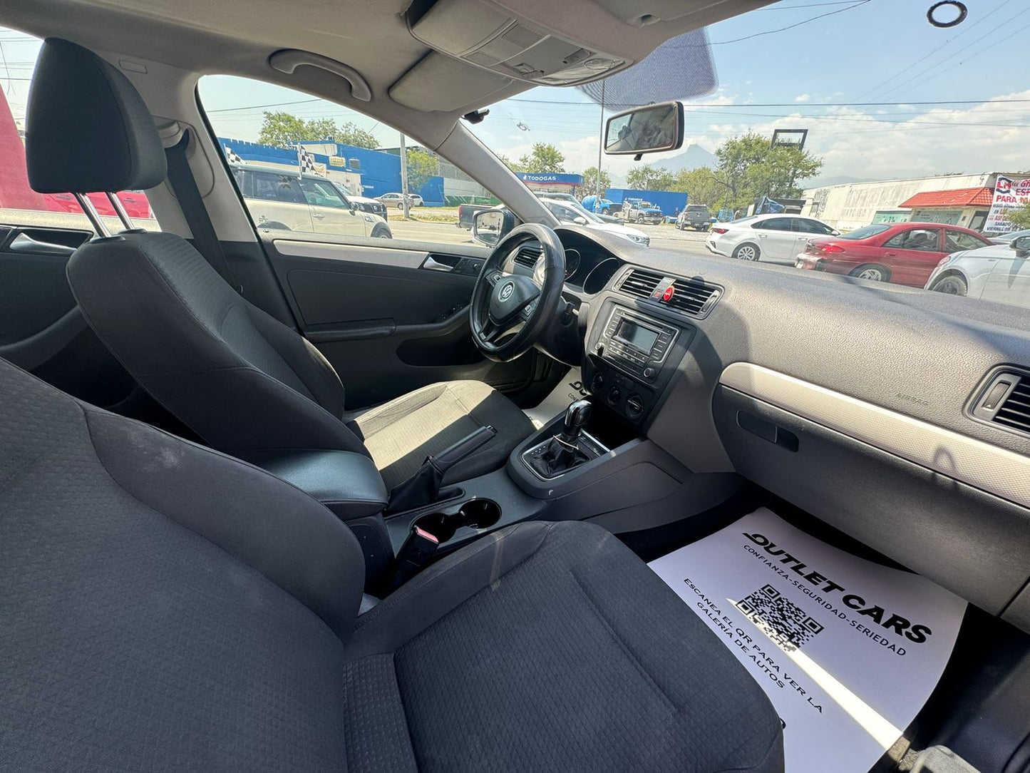 VOLKSWAGEN JETTA MK 2016