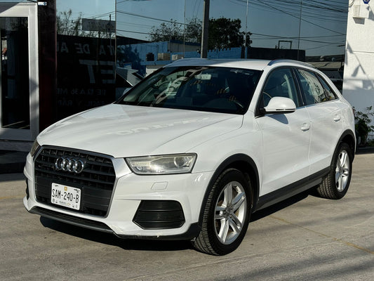AUDI Q3 2016