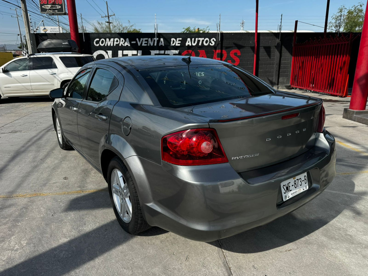 DODGE AVENGER 2013