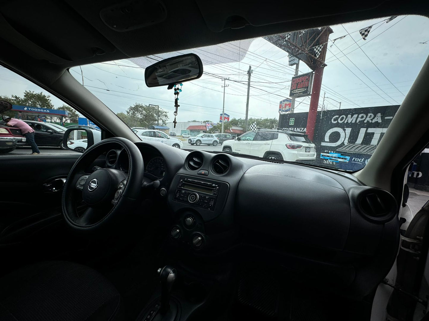 NISSAN VERSA 2014