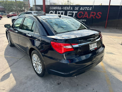 CHRYSLER 200 2012