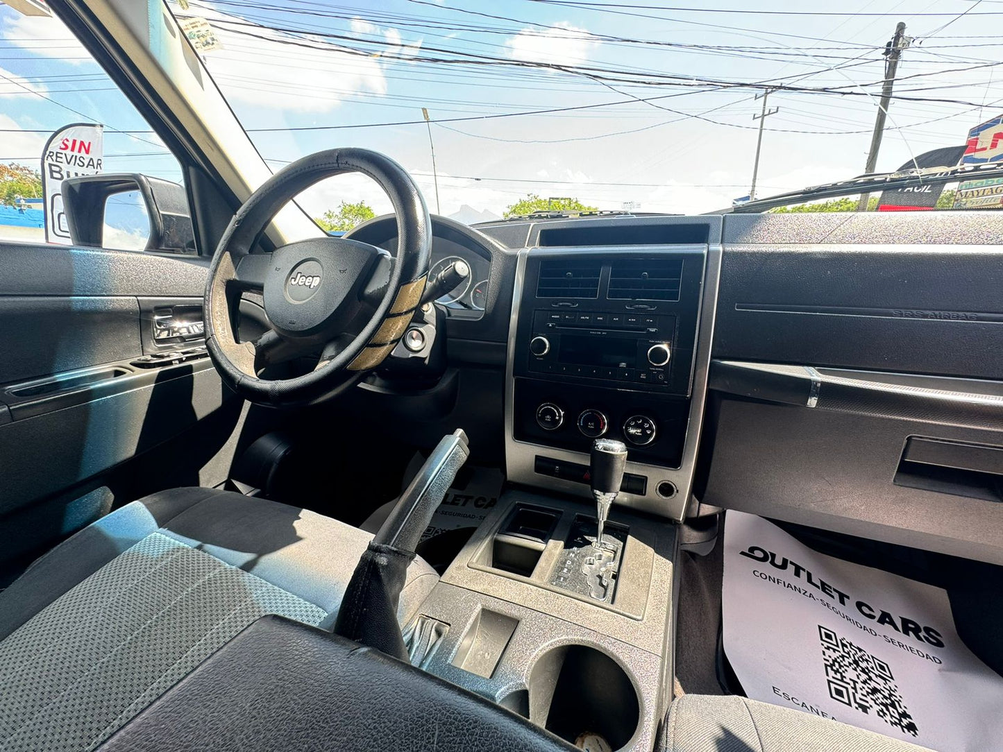 JEEP LIBERTY 2010