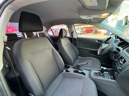 VOLKSWAGEN JETTA 2018