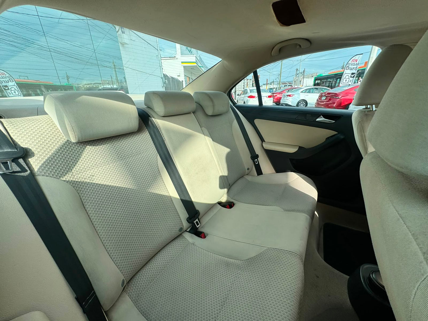 VOLKSWAGEN JETTA 2014