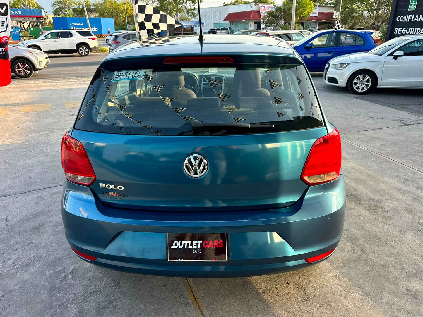 VOLKSWAGEN POLO 2017