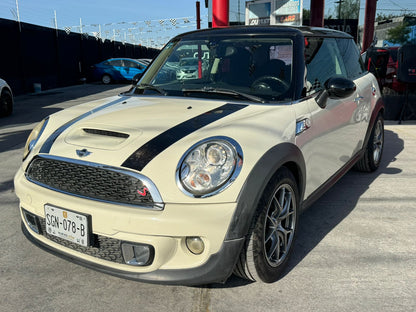 BMW MINI COOPER 2013