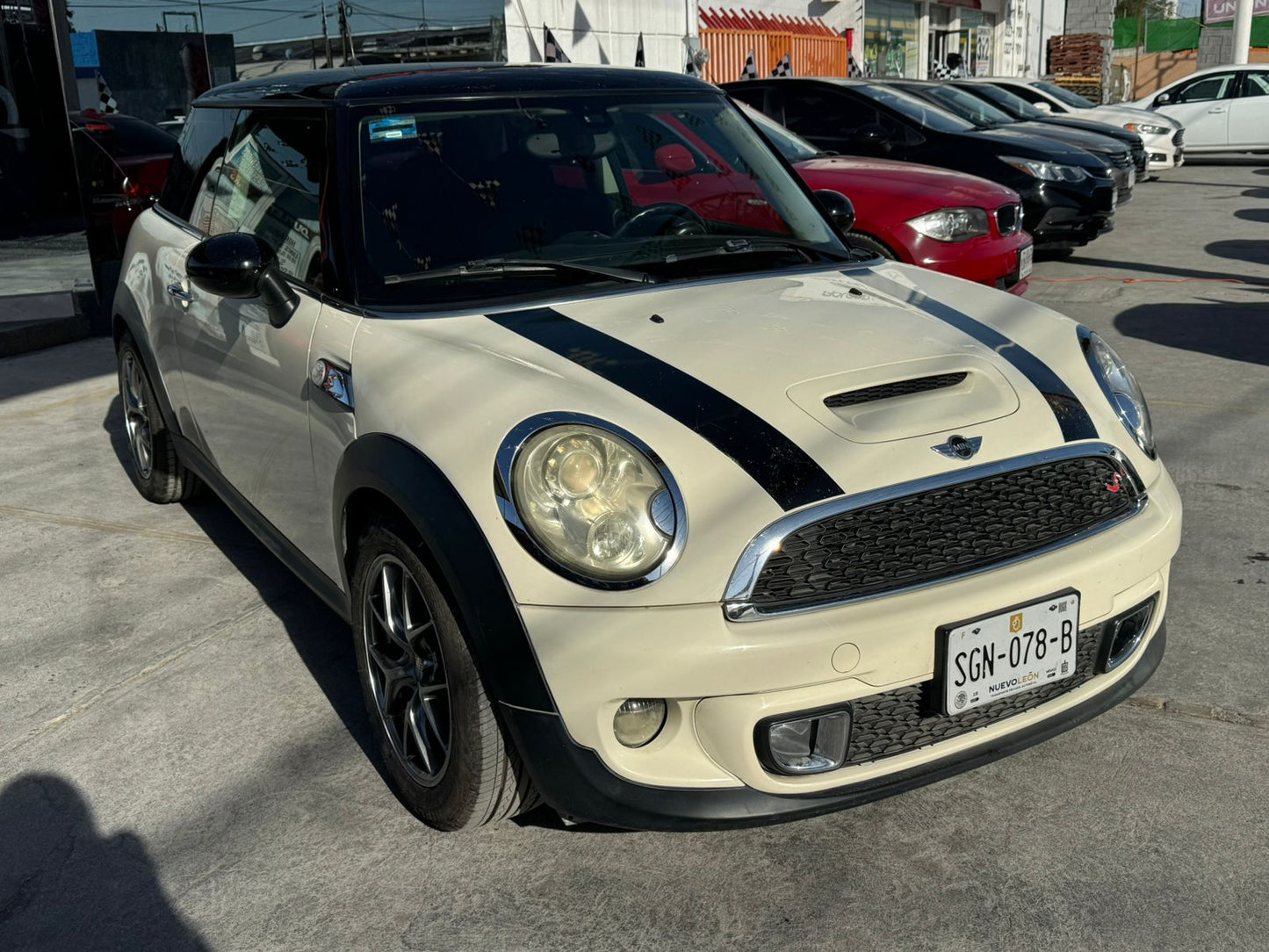 BMW MINI COOPER 2013