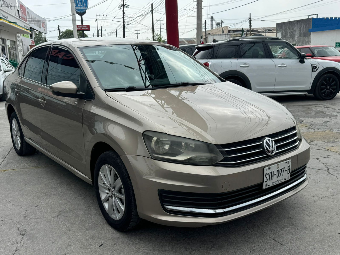 VOLKSWAGEN  VENTO 2016