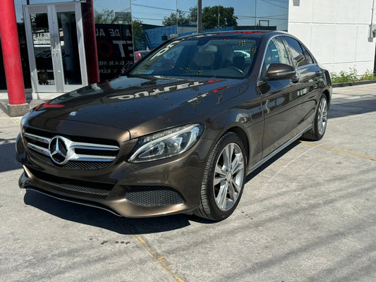 MERCEDES-BENZ C200 2016