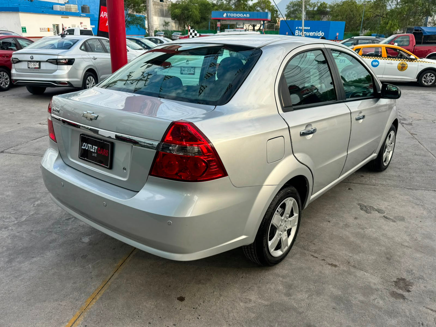 CHEVROLET AVEO 2015